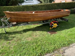 Dinghy en trailer te koop