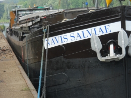 Vends péniche 38 m à terminer d’aménager en plaisance