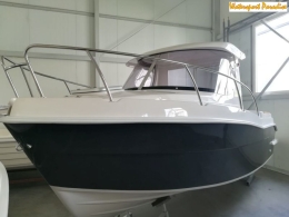 Vissersbootje Pilothouse 535