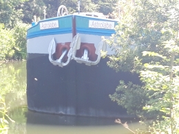 Péniche d'habitation