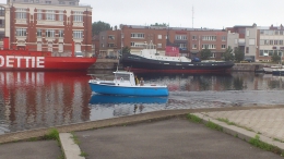 Bateau pêche promenade