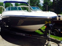 Vente Bateau RINKER CAPTIVA 2016