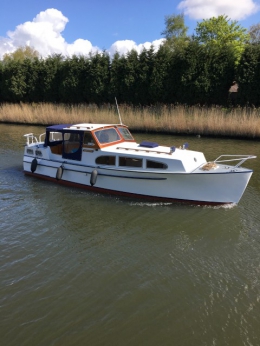 Stalen motorboot