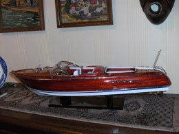 SPEEDBOAT in hout en leder, groot model