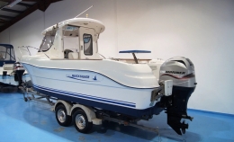 2007 Quicksilver 640 Pilothouse