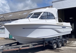 2010 Beneteau Antares 6 