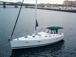 Beneteau 373